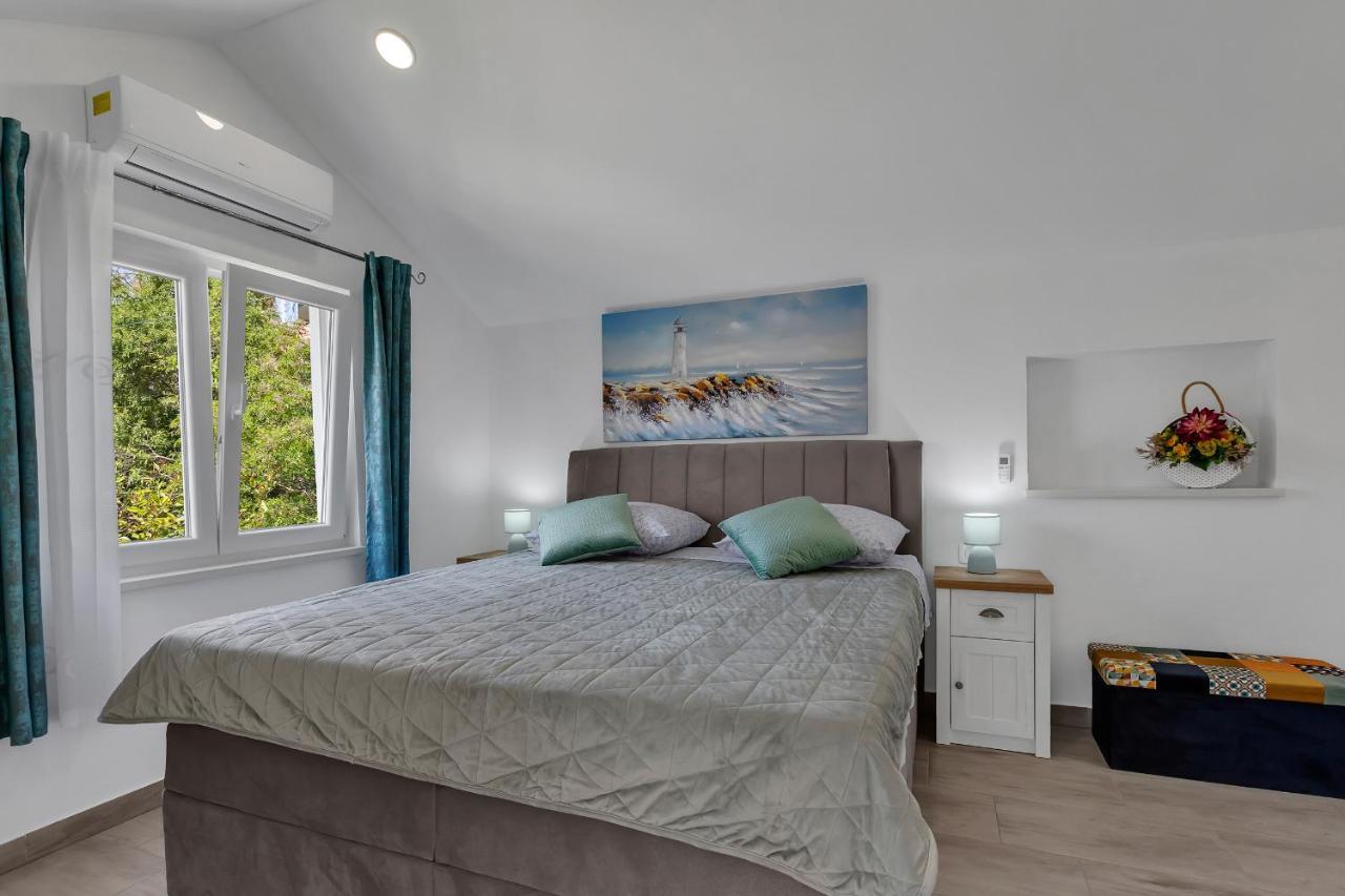 Apartamento Kuca Za Odmor Lemon Tree Makarska Exterior foto