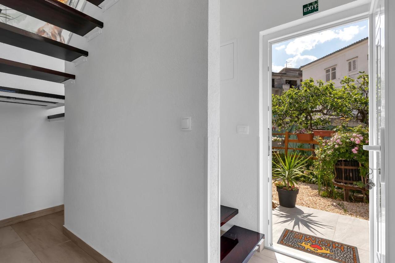 Apartamento Kuca Za Odmor Lemon Tree Makarska Exterior foto