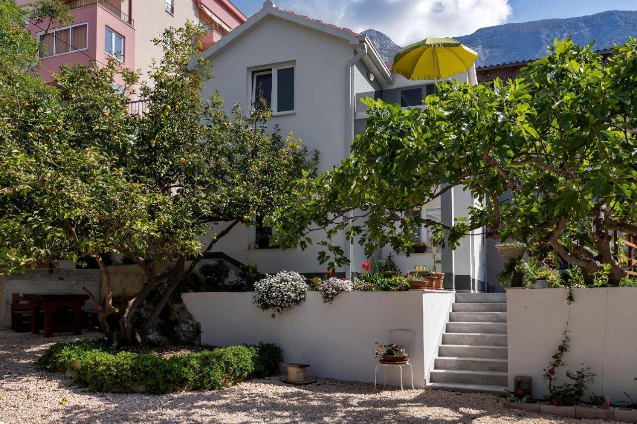 Apartamento Kuca Za Odmor Lemon Tree Makarska Exterior foto