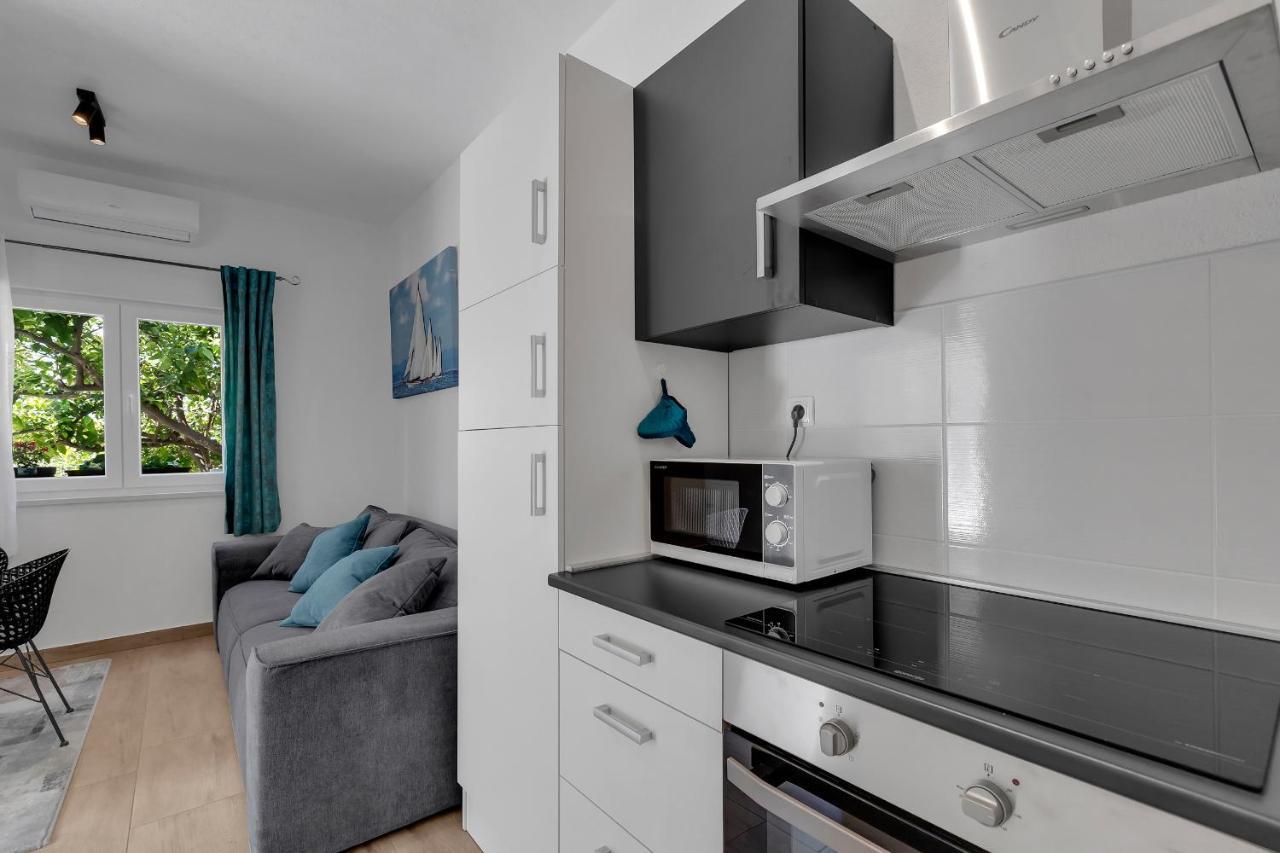 Apartamento Kuca Za Odmor Lemon Tree Makarska Exterior foto